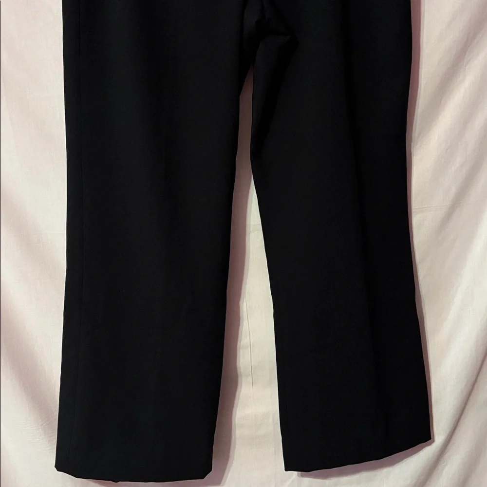 Larry Levine Black Women's Trousers
